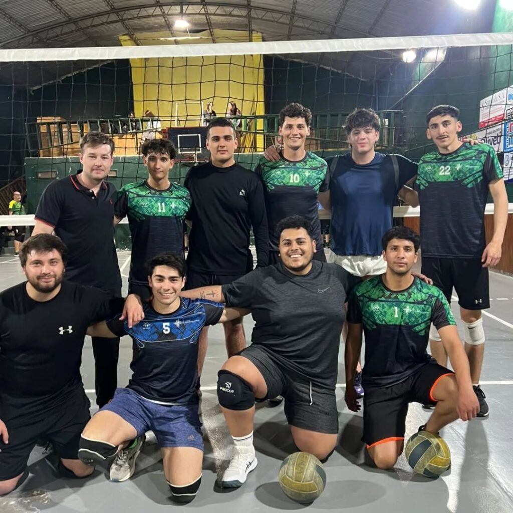 Instagram post from deportesunicen. This post is in position 3.